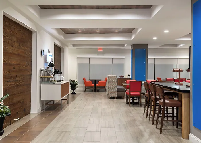 Holiday Inn Express & Suites Florence I-95 & I-20 Civic Ctr By Ihg