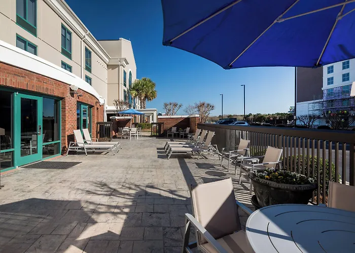 Holiday Inn Express & Suites Florence I-95 & I-20 Civic Ctr By Ihg